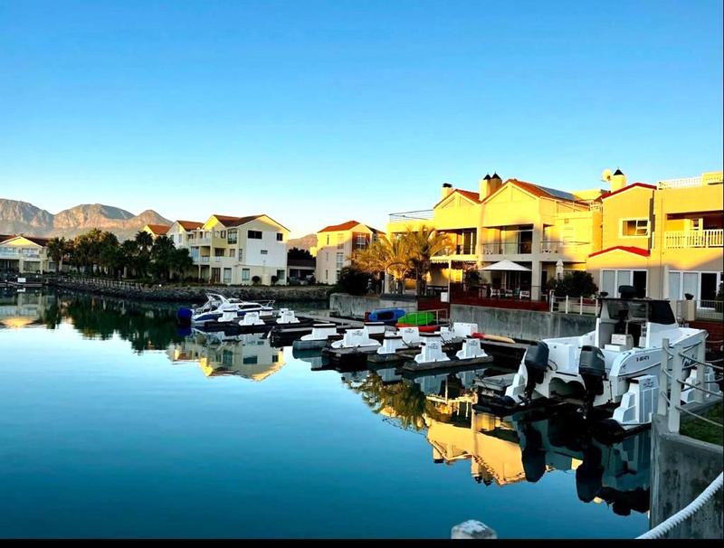 1 Bedroom Property for Sale in Harbour Island Western Cape